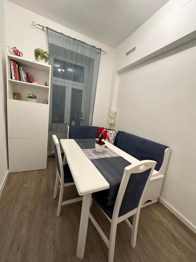 Cosy & Quiet In 17Th District Apartment เวียนนา ภายนอก รูปภาพ